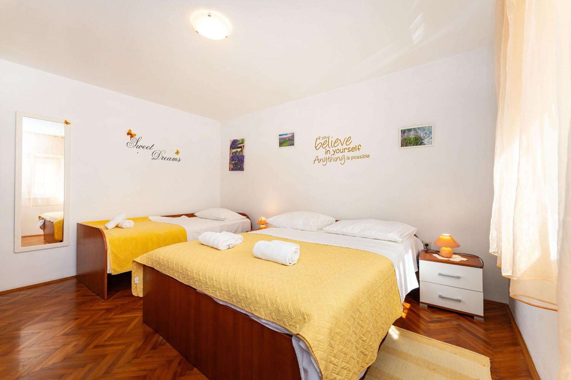Apartments Nadica - Free Parking Nin Dış mekan fotoğraf